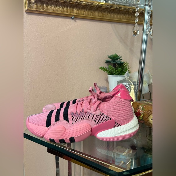 Adidas Trae Young 2 Pink Bliss Sneakers Size 9.5 - Picture 3 of 15